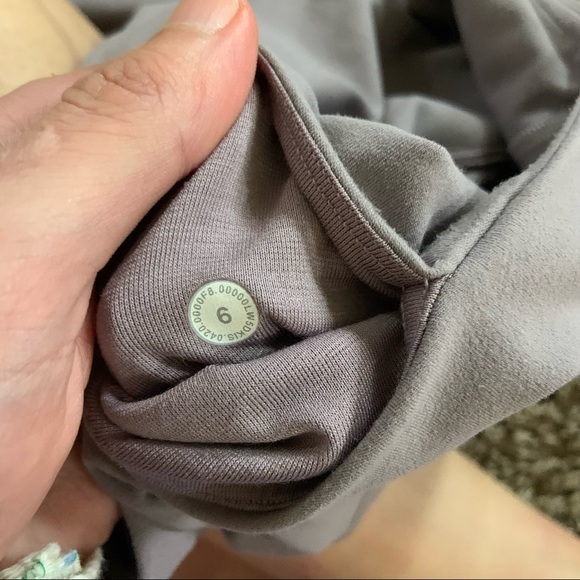 Lululemon align pant size 6 - Picture 2 of 5